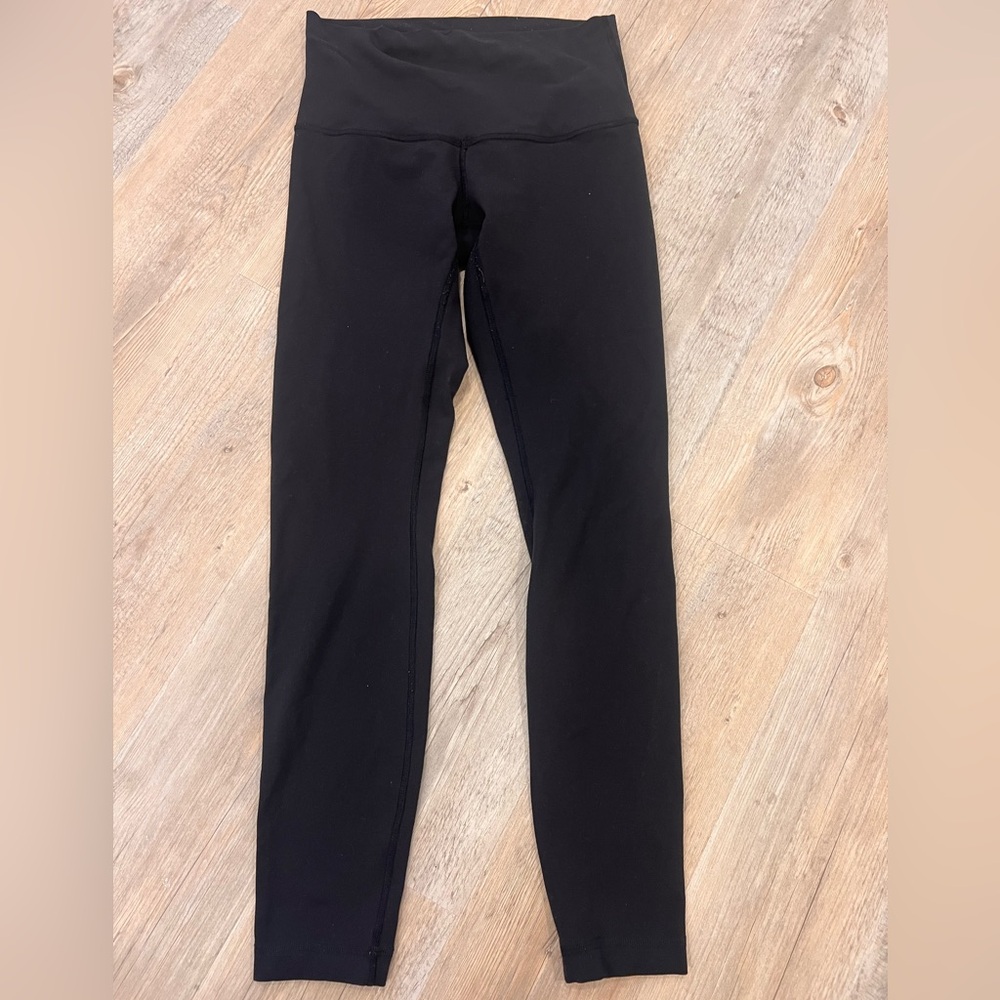 Lululemon Wunder Under Sz 6